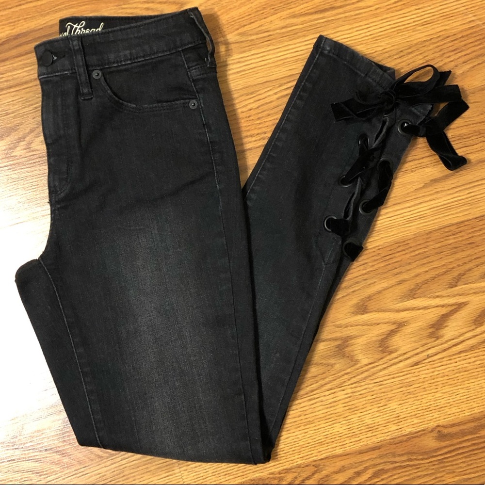 Black high rise skinny jeans, velvet lace-up ankle